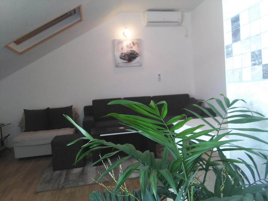 Apartment Iva Trebinje Exterior foto